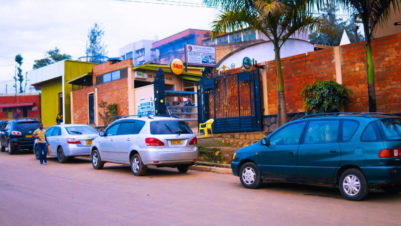 Peace & Grace Motel Kigali Esterno foto